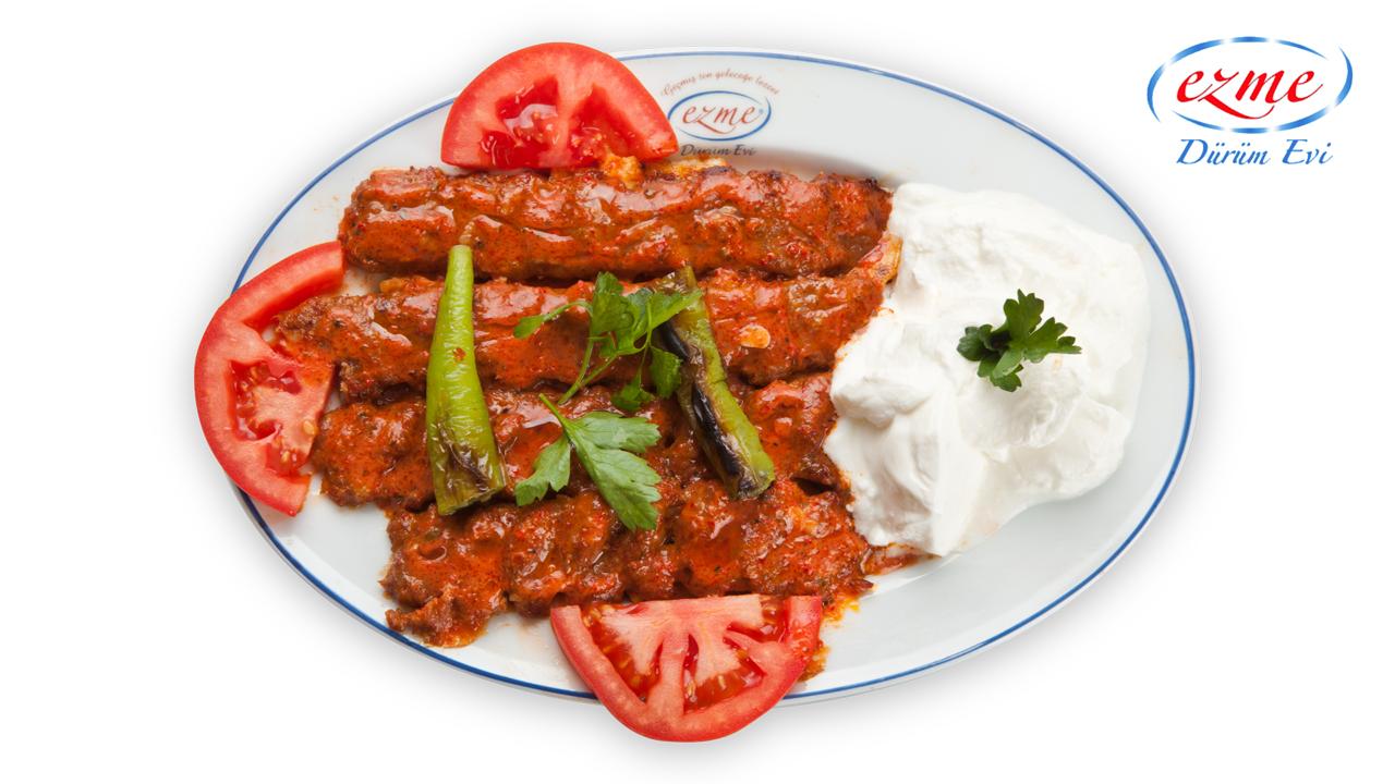 Kebab Kıymasından Yoğurtlu Kebap